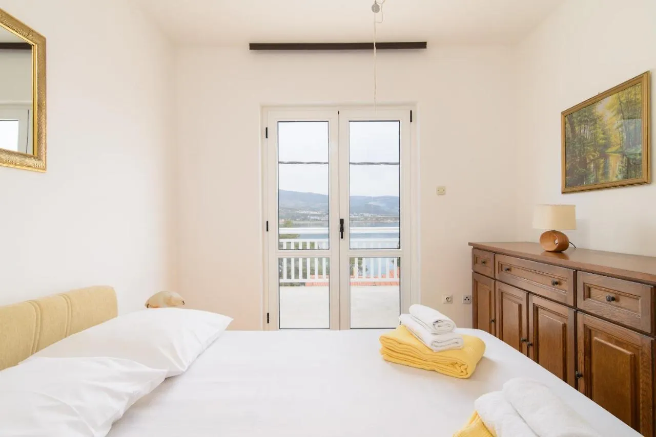 Kuca Za Odmor Tommy Villa Trogir Croatia